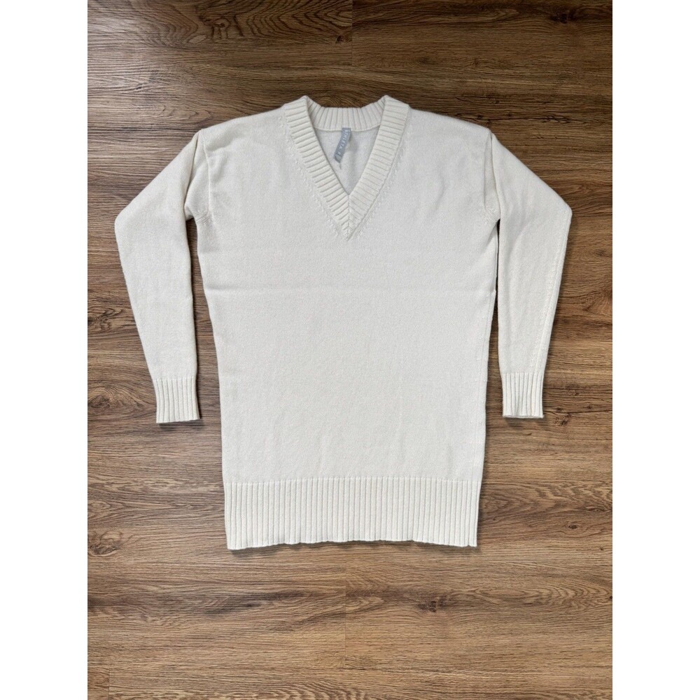 Athleta Wool Cashmere V Neck Cream Sweater XS Comfy Soft
